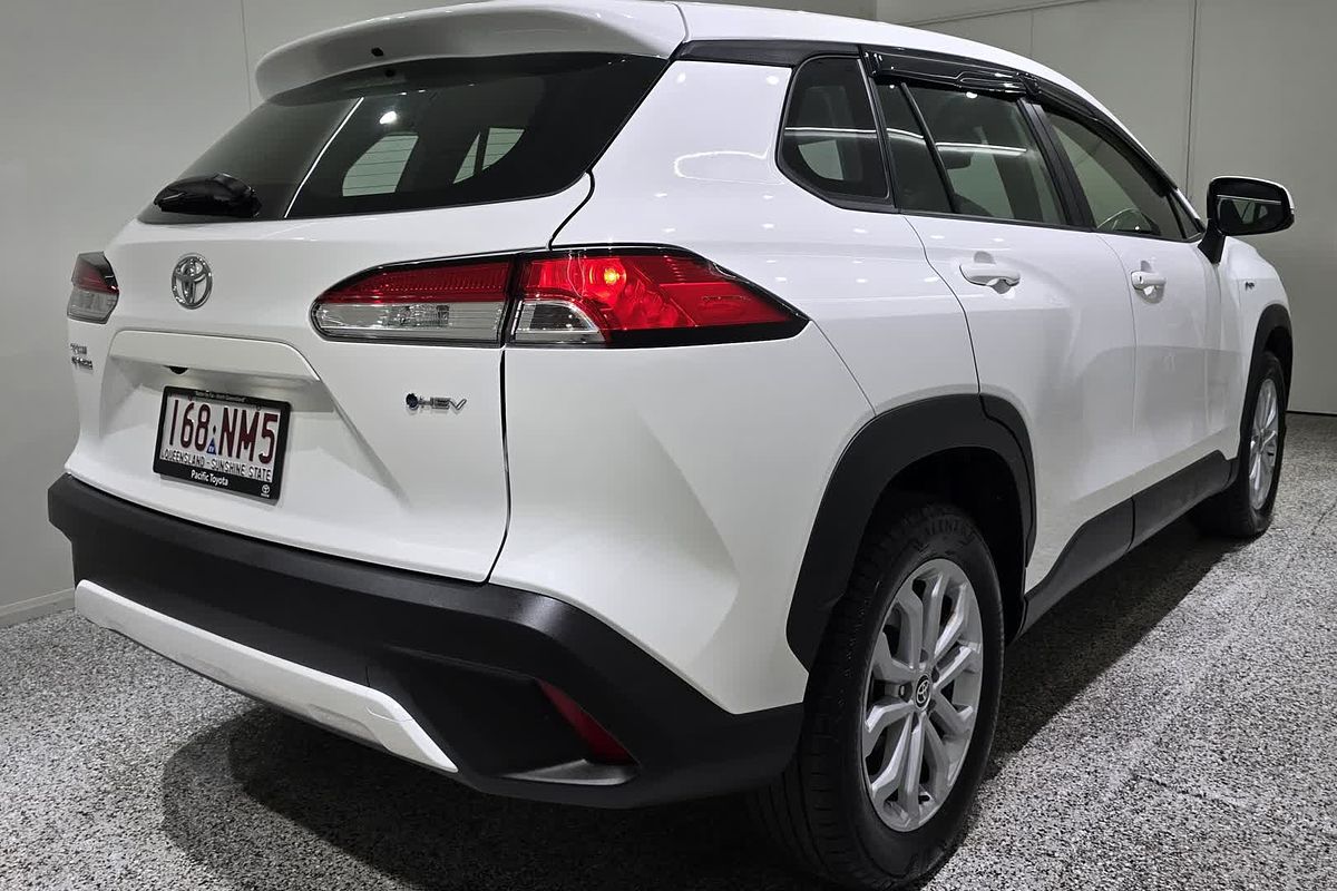 2024 Toyota Corolla Cross GX MXGH10R