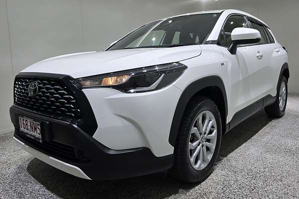 2024 Toyota Corolla Cross GX MXGH10R