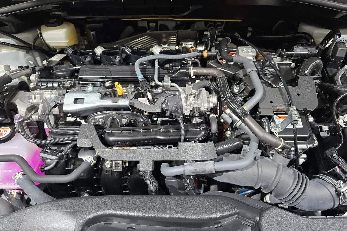 2024 Toyota Corolla Cross GX MXGH10R