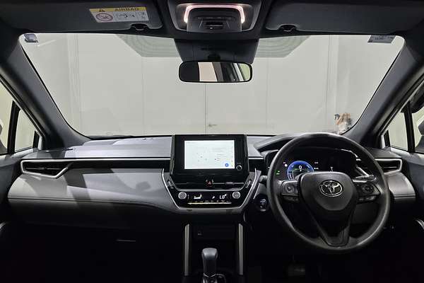 2024 Toyota Corolla Cross GX MXGH10R