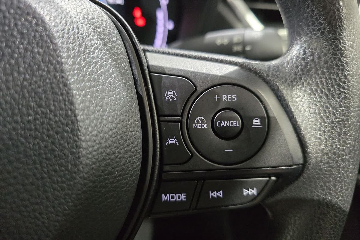 2024 Toyota Corolla Cross GX MXGH10R