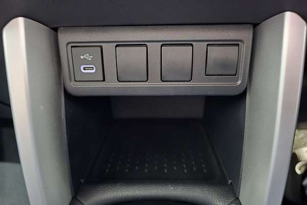 2024 Toyota Corolla Cross GX MXGH10R