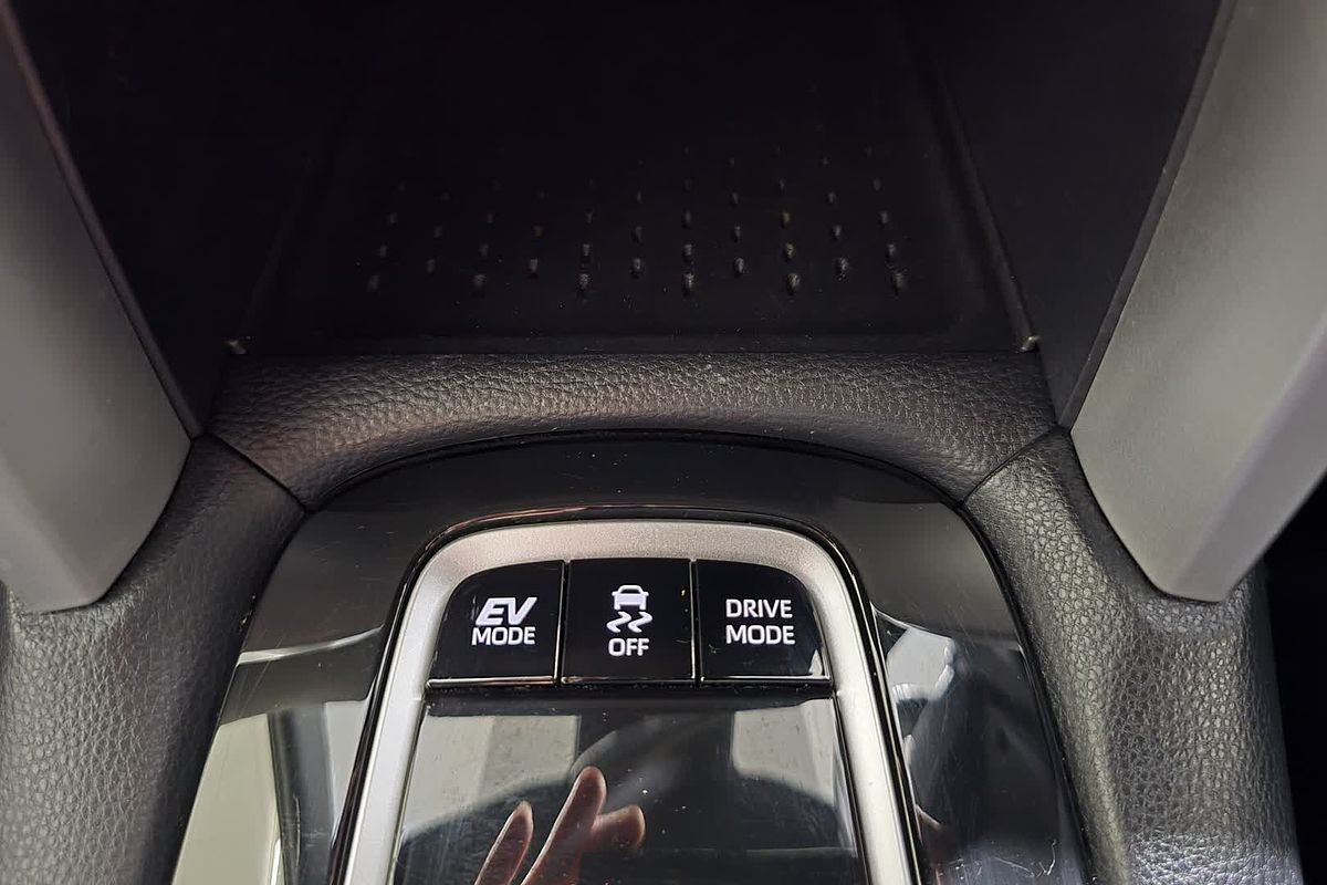 2024 Toyota Corolla Cross GX MXGH10R