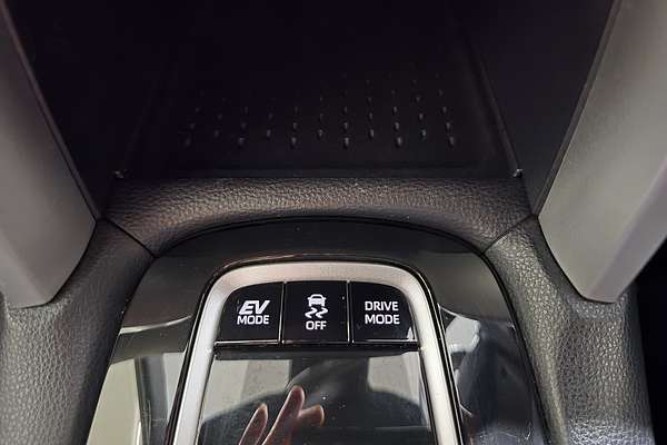 2024 Toyota Corolla Cross GX MXGH10R