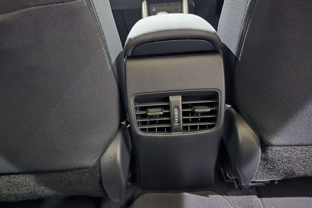 2024 Toyota Corolla Cross GX MXGH10R