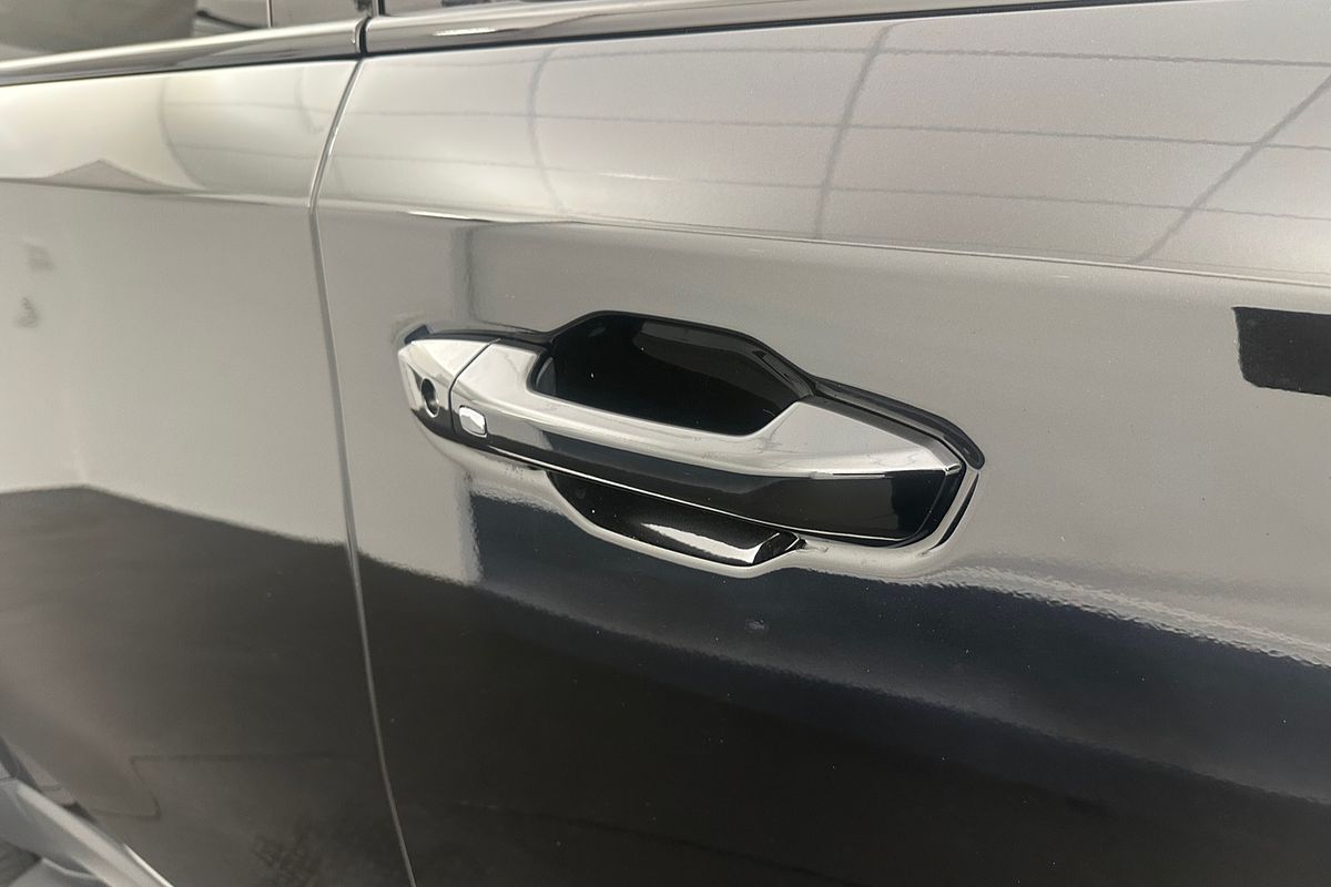 2025 LDV D90 Executive SV9A