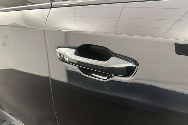 2025 LDV D90 Executive SV9A