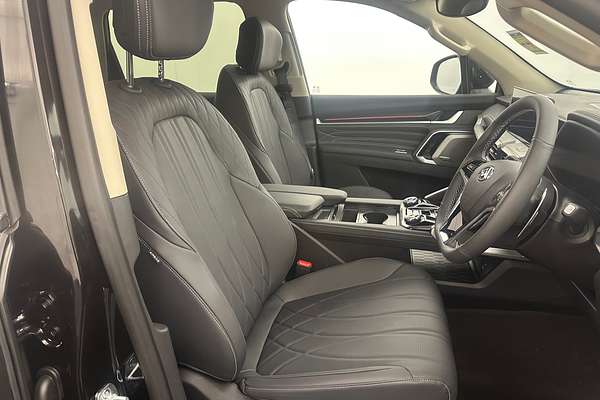 2025 LDV D90 Executive SV9A