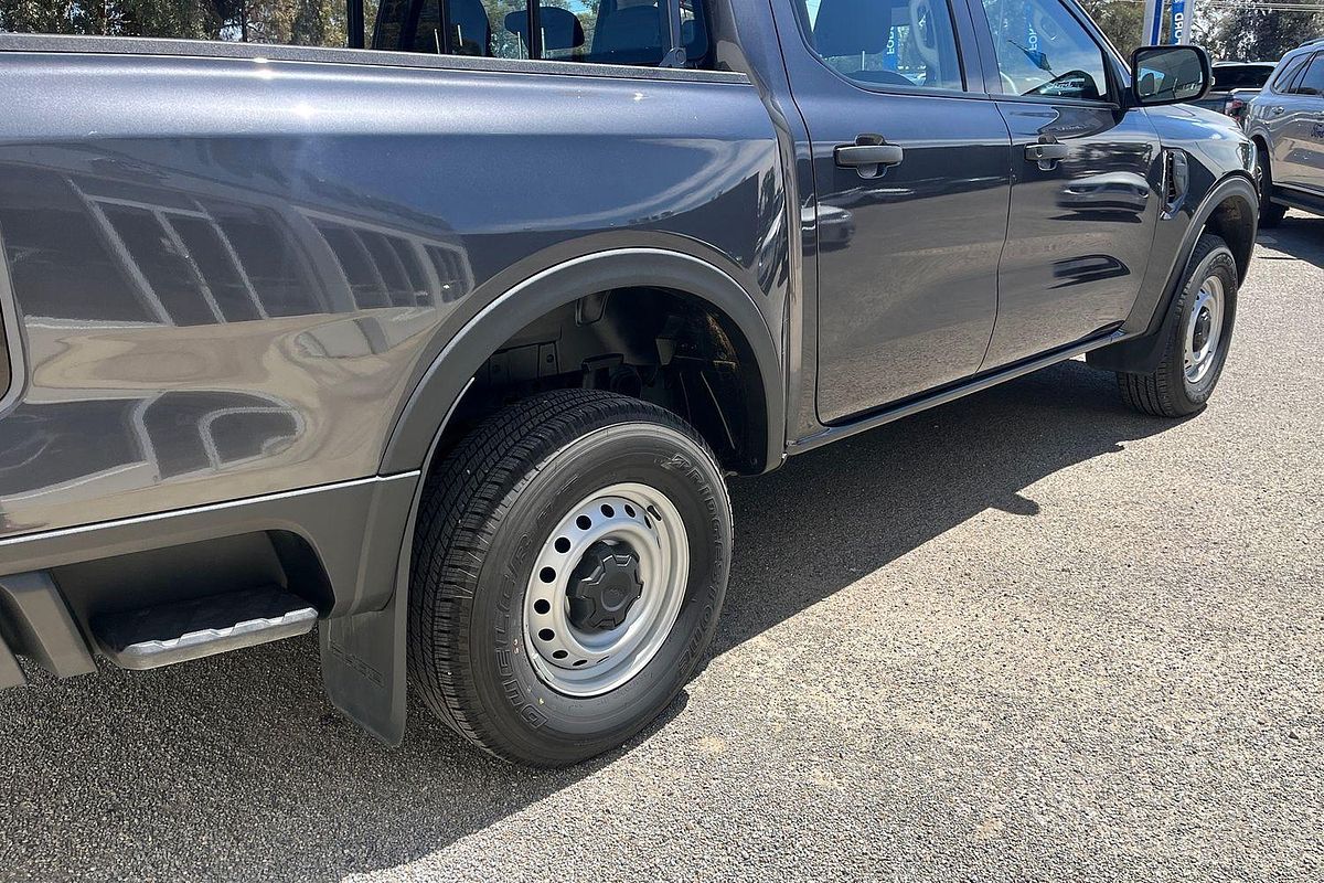 2024 Ford Ranger XL 4X4 2.0L