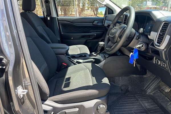2024 Ford Ranger XL 4X4 2.0L