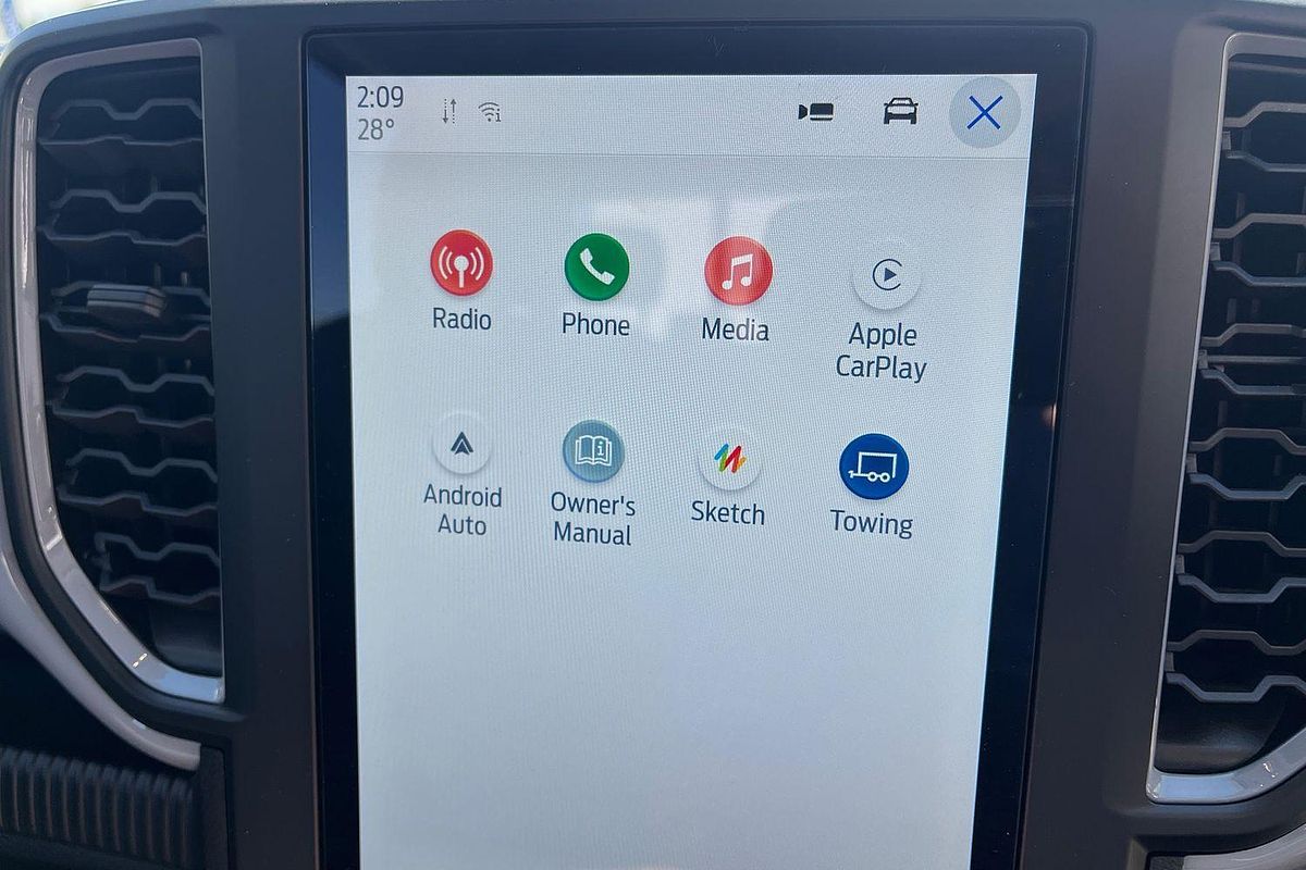 2024 Ford Ranger XL 4X4 2.0L