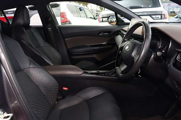 2022 Toyota C-HR Koba NGX10R