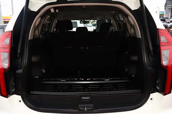 2022 Mitsubishi Pajero Sport GLS QF