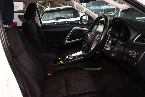 2022 Mitsubishi Pajero Sport GLS QF