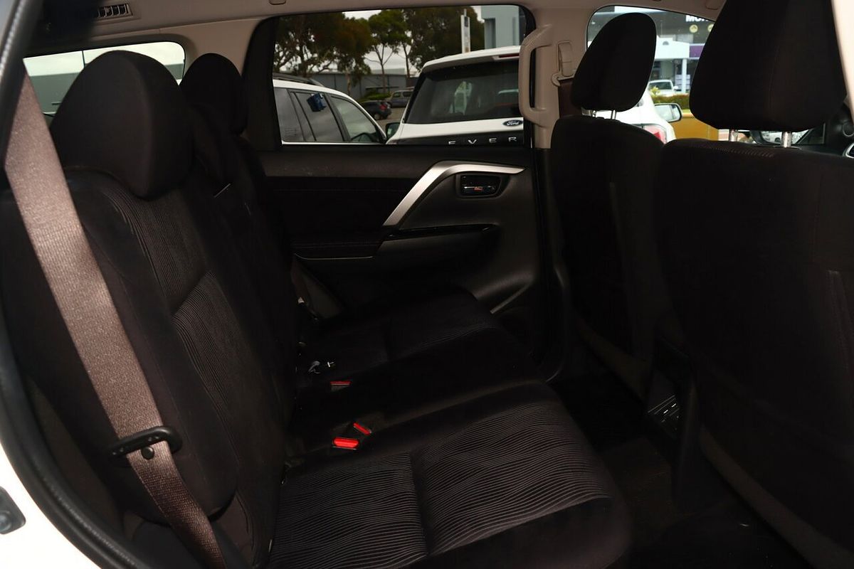 2022 Mitsubishi Pajero Sport GLS QF