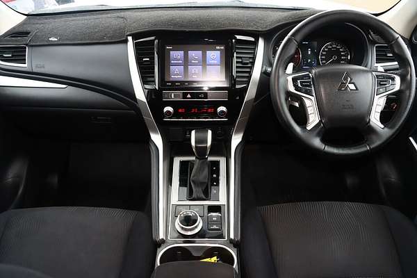 2022 Mitsubishi Pajero Sport GLS QF