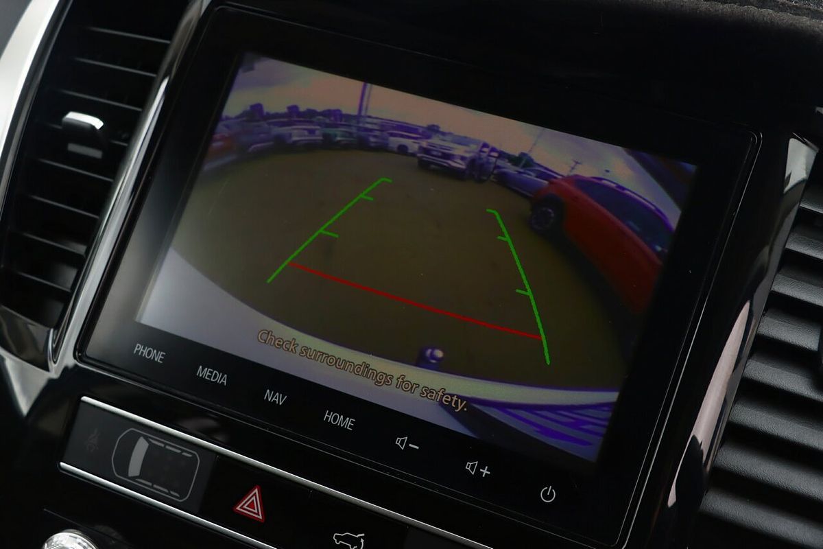 2022 Mitsubishi Pajero Sport GLS QF