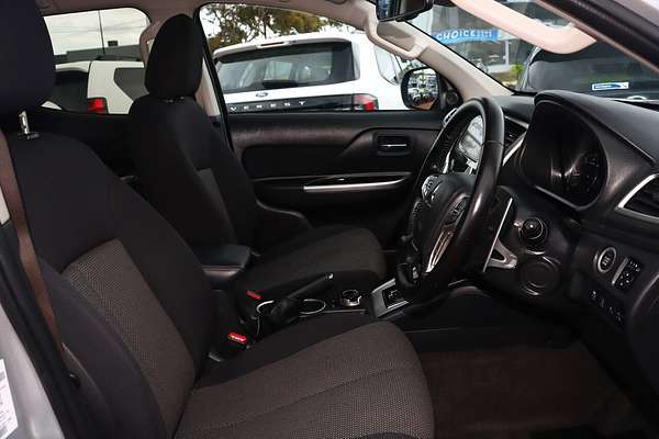 2021 Mitsubishi Triton GLS MR 4X4