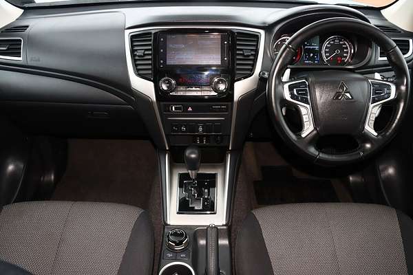 2021 Mitsubishi Triton GLS MR 4X4