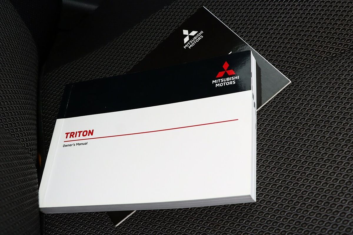 2021 Mitsubishi Triton GLS MR 4X4