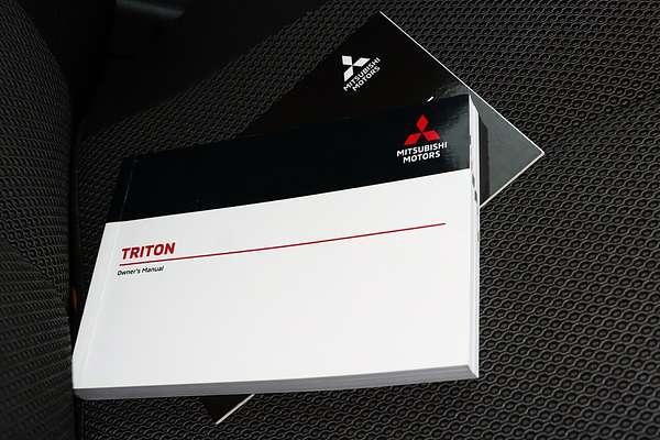 2021 Mitsubishi Triton GLS MR 4X4