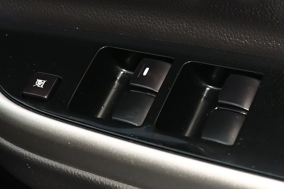 2021 Mitsubishi Triton GLS MR 4X4