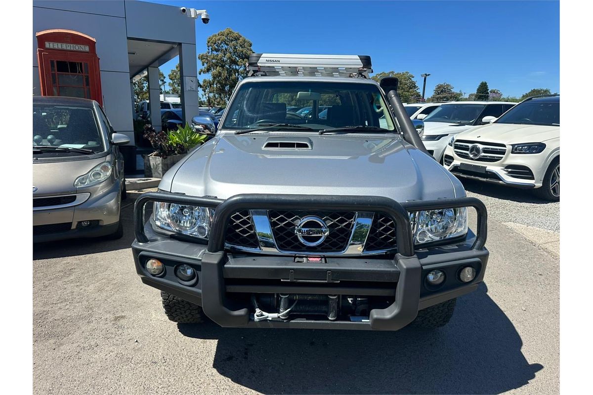 2016 Nissan Patrol Legend Edition Y61