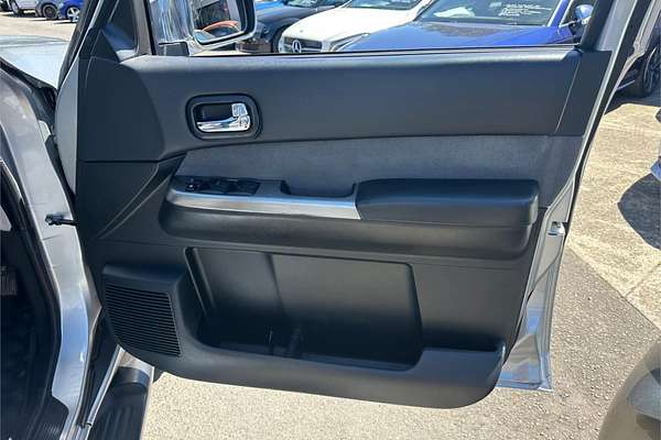 2016 Nissan Patrol Legend Edition Y61