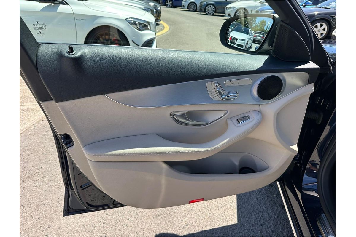 2016 Mercedes-Benz C-Class C200 W205