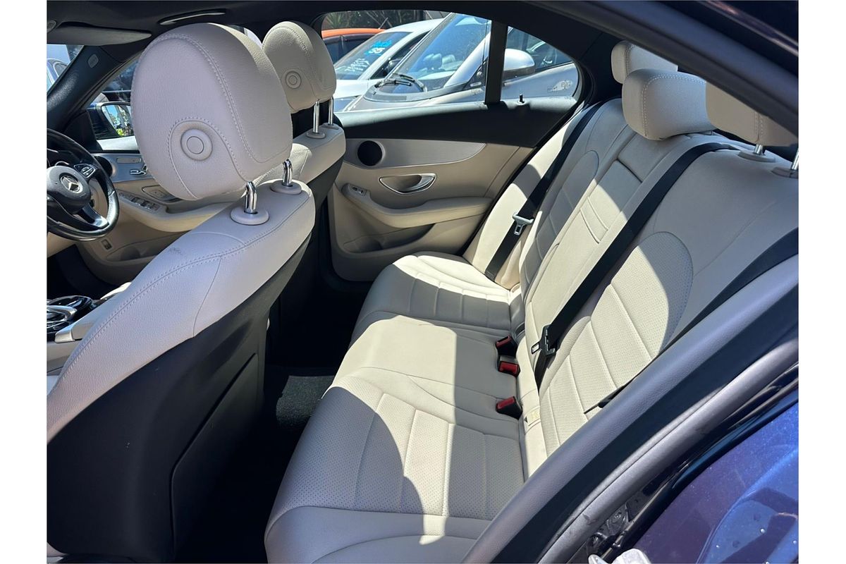 2016 Mercedes-Benz C-Class C200 W205