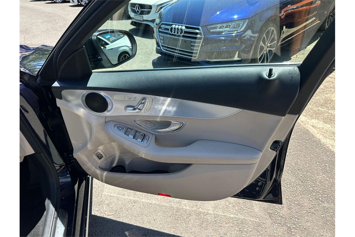 2016 Mercedes-Benz C-Class C200 W205