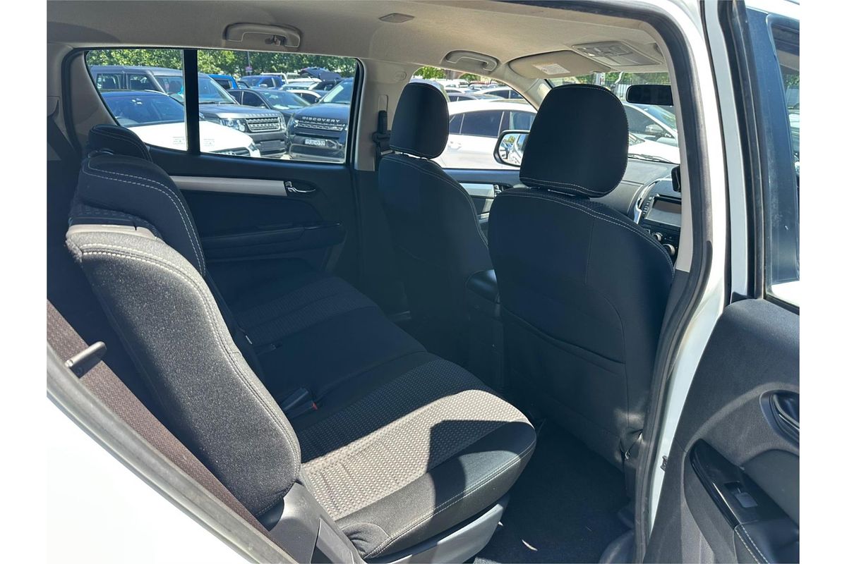 2018 Isuzu MU-X LS-M