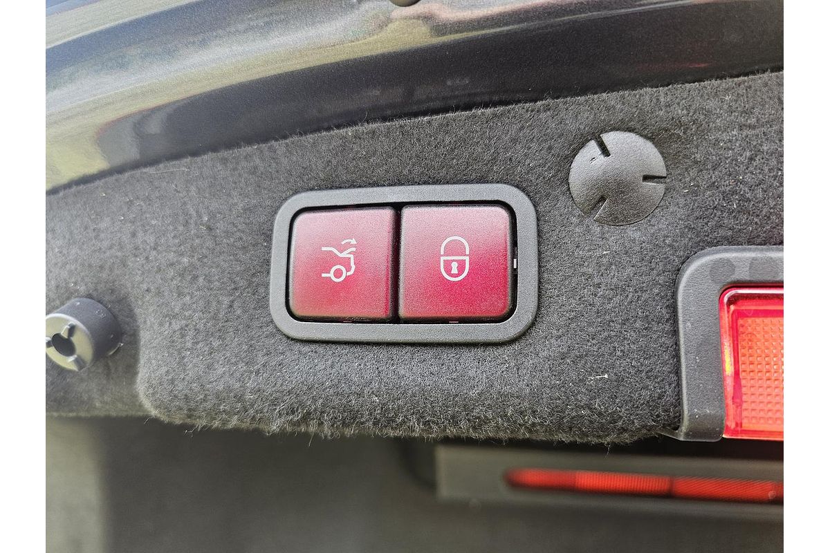 2016 Mercedes-Benz C-Class C250 W205