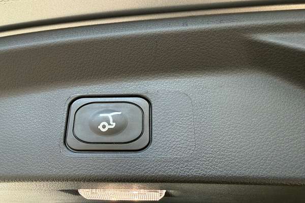 2025 Ford Everest Trend 2.0L