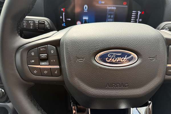 2025 Ford Everest Trend 2.0L