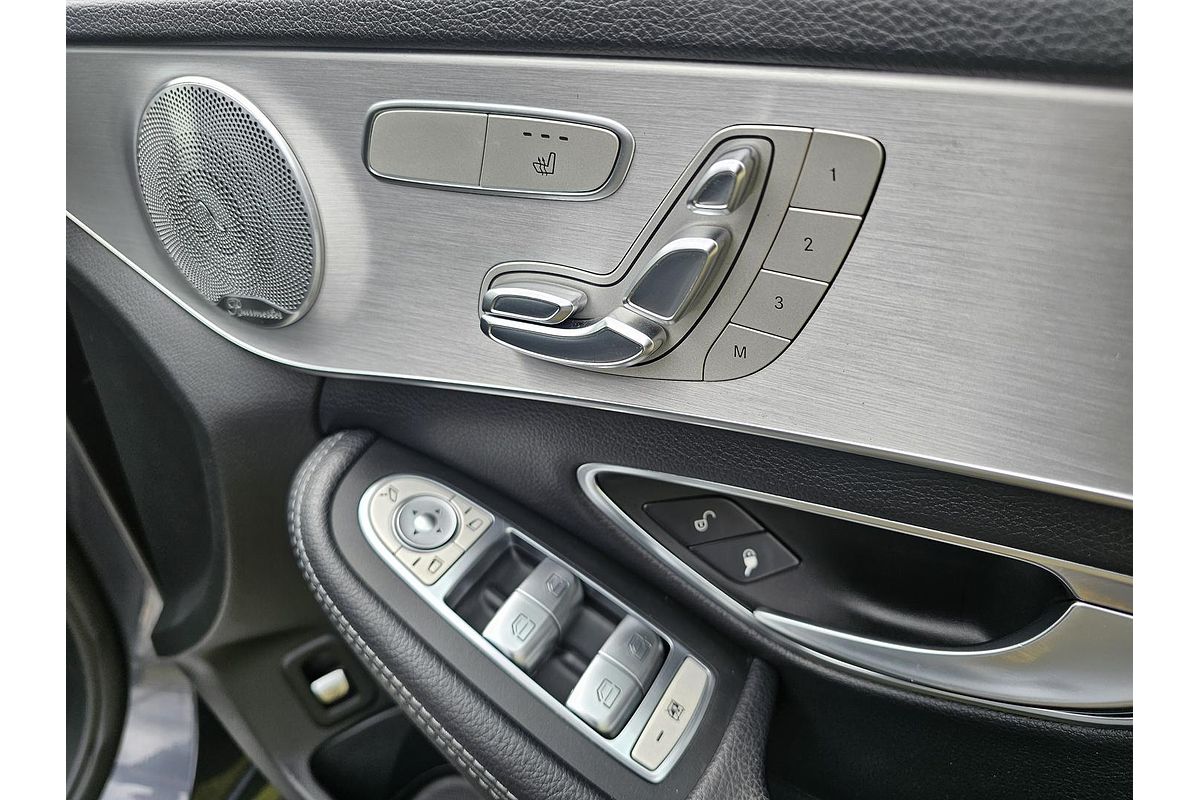 2016 Mercedes-Benz C-Class C250 W205