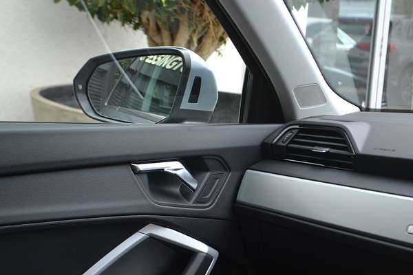 2023 Audi Q3 35 TFSI F3