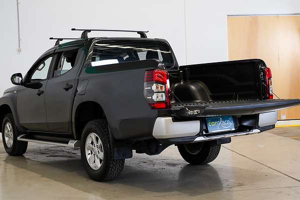 2019 Mitsubishi Triton GLX+ MR 4X4