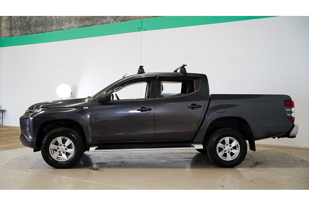 2019 Mitsubishi Triton GLX+ MR 4X4