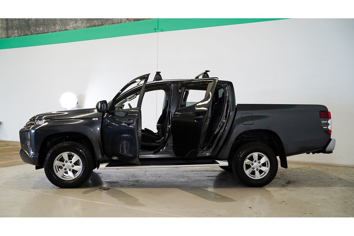 2019 Mitsubishi Triton GLX+ MR 4X4