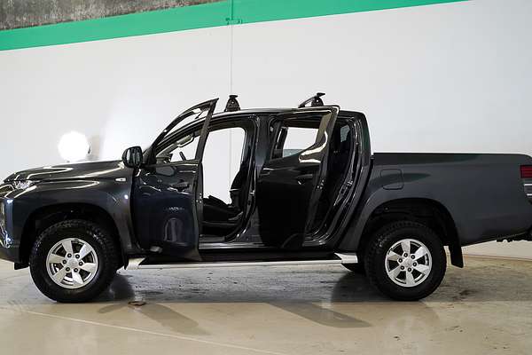 2019 Mitsubishi Triton GLX+ MR 4X4
