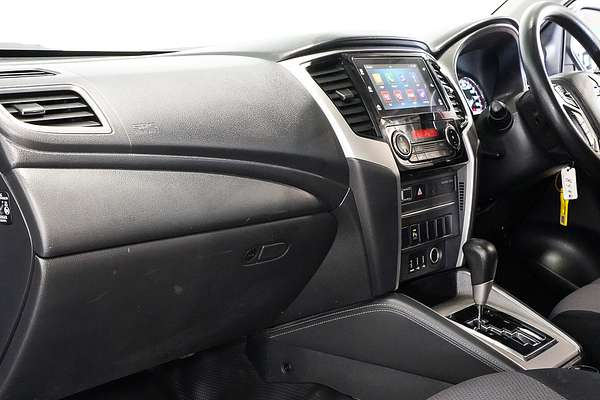 2019 Mitsubishi Triton GLX+ MR 4X4