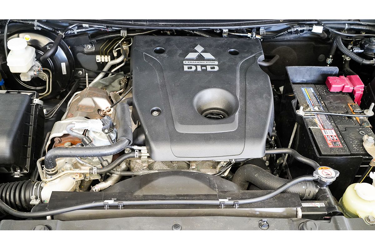 2019 Mitsubishi Triton GLX+ MR 4X4