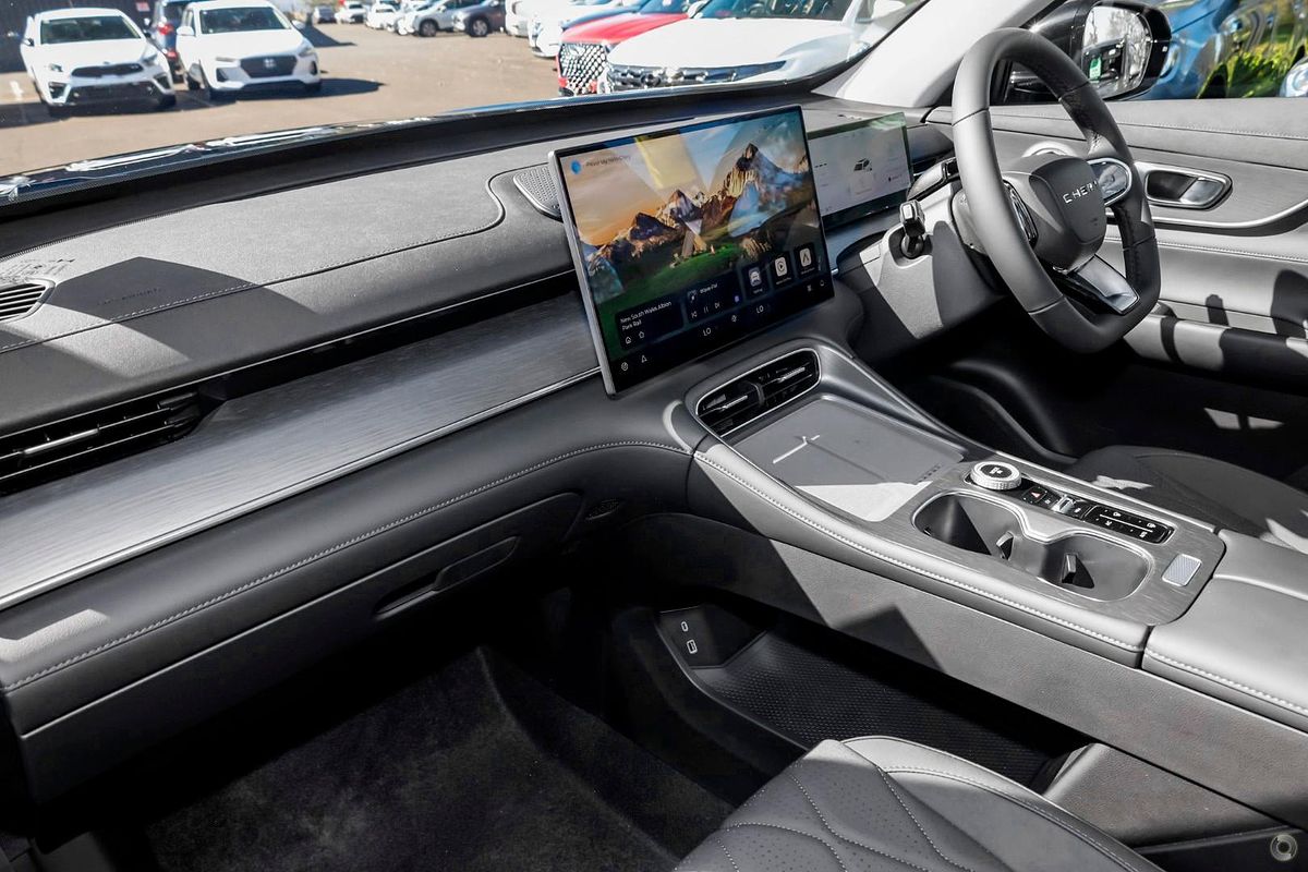 2025 Chery Tiggo 8 Super Hybrid Urban T31