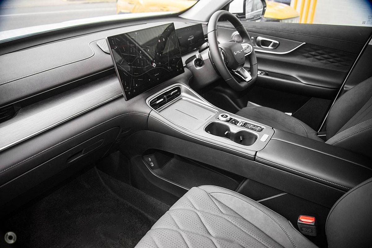 2025 Chery Tiggo 8 Super Hybrid Urban T31