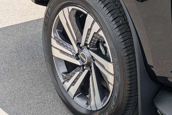 2025 Isuzu MU-X LS-T