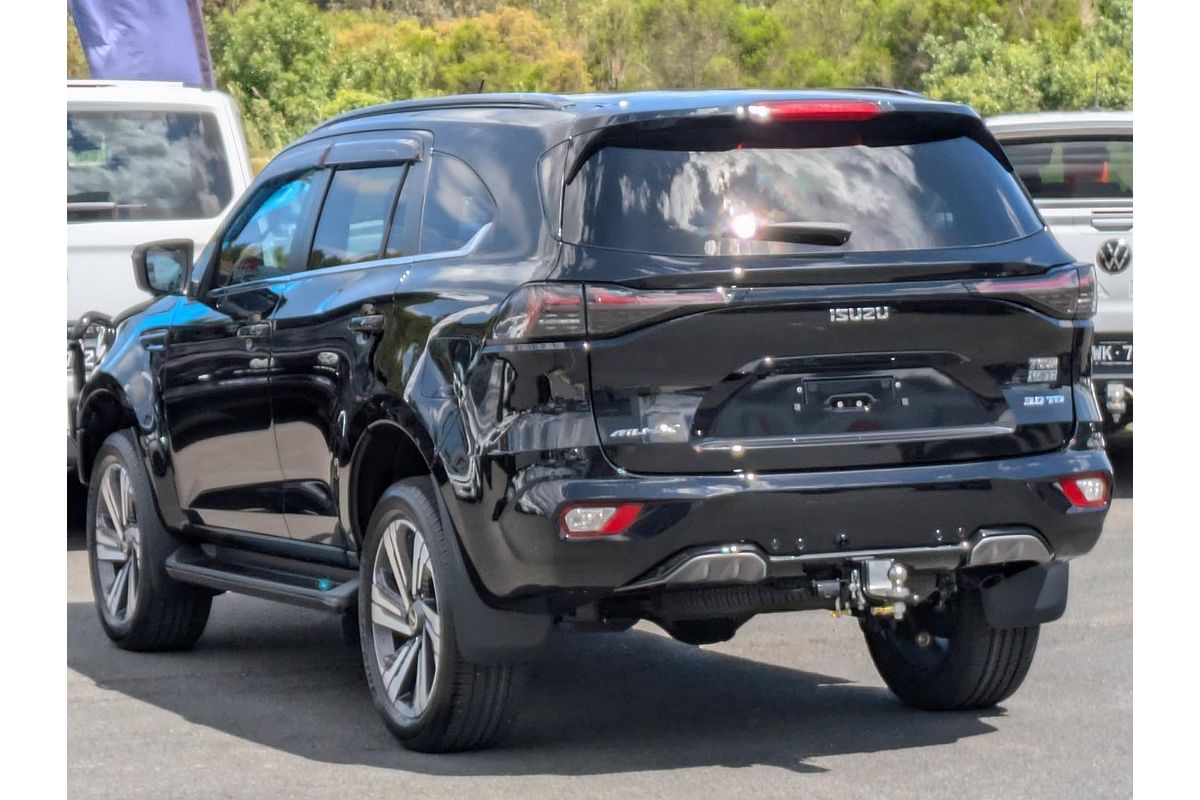 2025 Isuzu MU-X LS-T