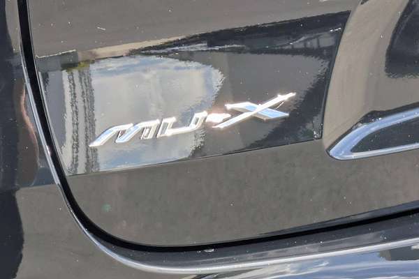 2025 Isuzu MU-X LS-T