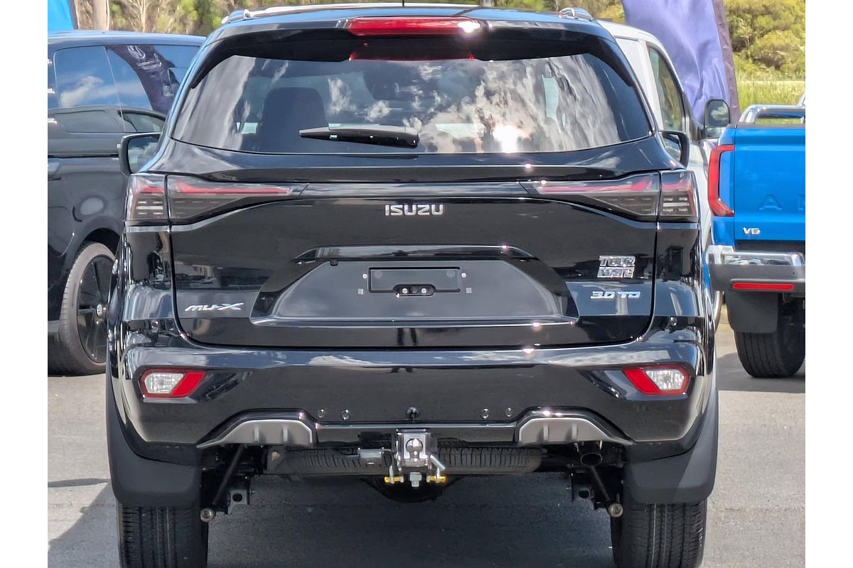 2025 Isuzu MU-X LS-T