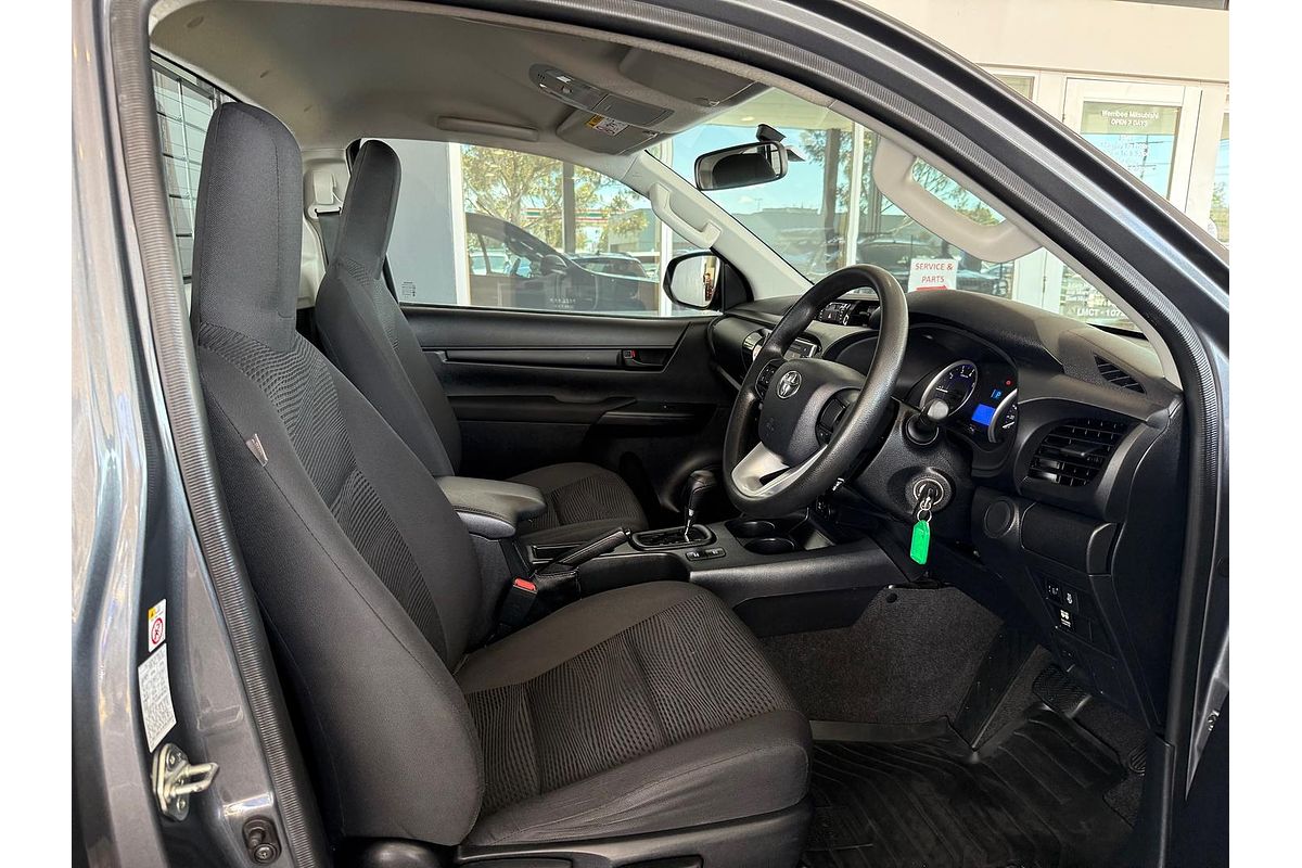 2017 Toyota Hilux SR GUN126R 4X4